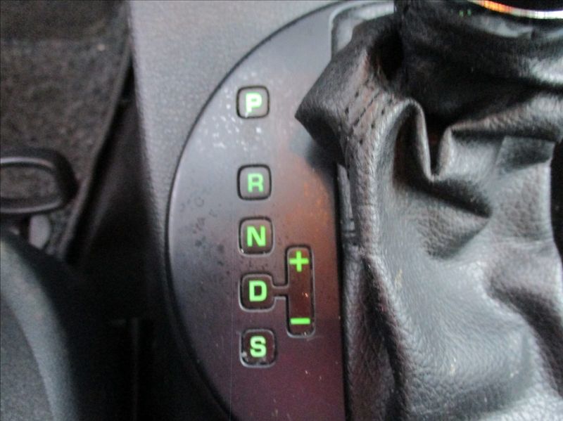 Škoda Fabia 1,2 TSI, DSG,aut.klima,servis, - fotka 20 z 38