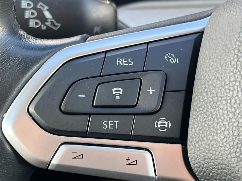 Volkswagen Golf Variant 1,0 TSi 81kW LIFE  8 - fotka 19 z 23