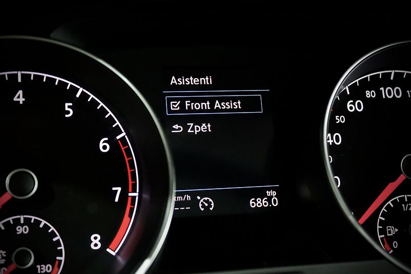 Volkswagen Golf Variant 7 FL 1.4 TSI 92 kW Highline - fotka 26 z 35