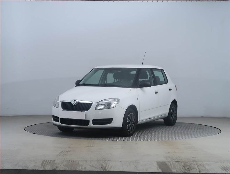 Škoda Fabia (2010) 1.2, Serv.kniha, Eko.zaplacen - fotka 2 z 14