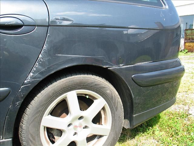Citroën C5 2,2 HDi  16V SX - fotka 12 z 14