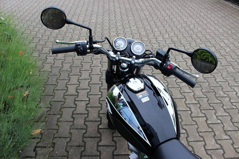 Kawasaki (2025) W 230 MEGURO S1 2025 SKLADEM - fotka 5 z 9