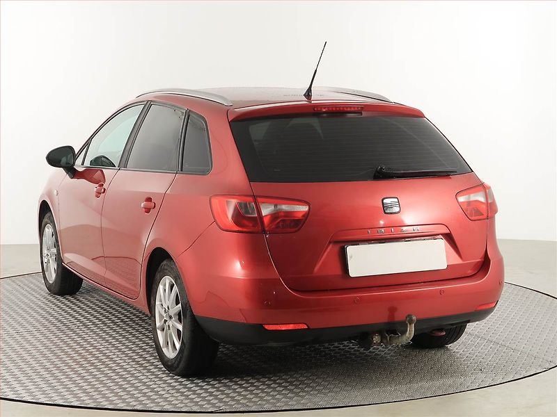 Seat Ibiza (2010) 1.4 16V, Tempomat - fotka 4 z 17