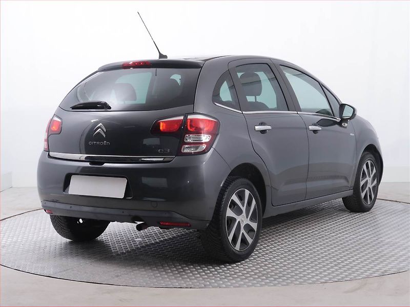 Citroën C3 (2016) Exclusive 1.2 VTi, Navi - fotka 5 z 18