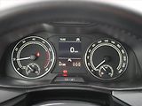 Škoda Kamiq (2023) 1.0 TSI, Tempomat - náhled 11