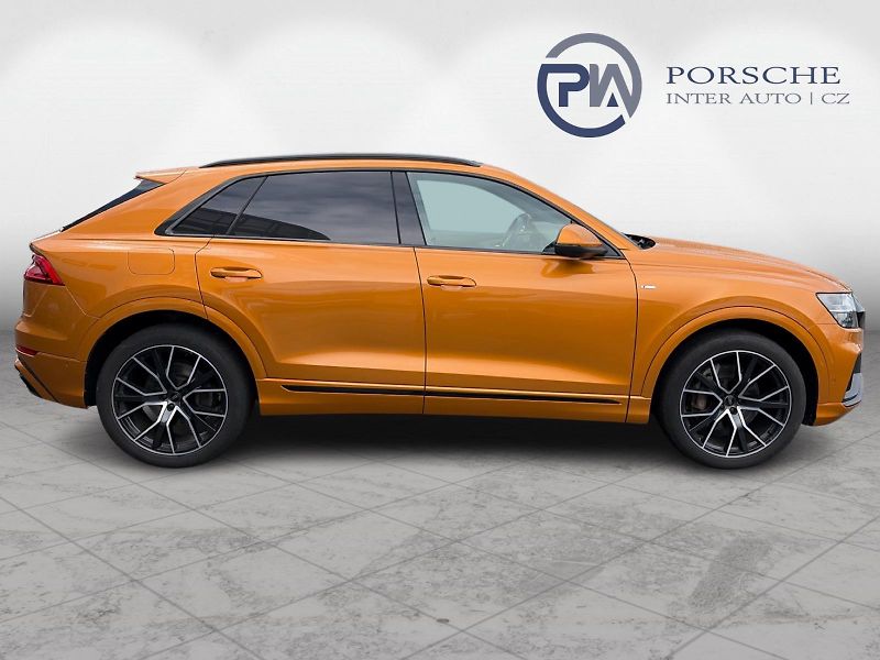 Audi Q8 4MN0L218 3.0TDi 210kW S-Line - fotka 10 z 21