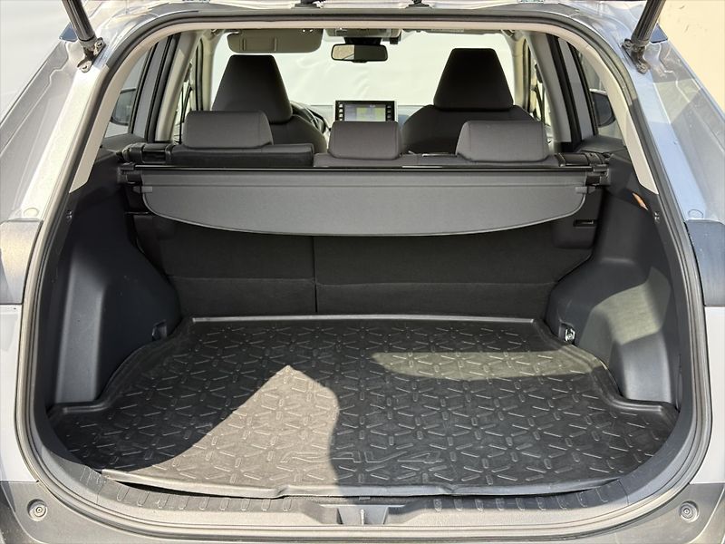 Toyota RAV4 2,0 Comfort Style Navi - fotka 19 z 19