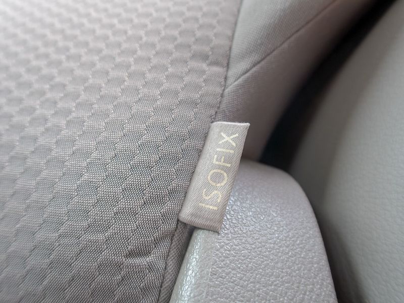 Volkswagen Golf Plus (2010) 1.6TDI 77KW – NOVÉ V ČR - fotka 31 z 38