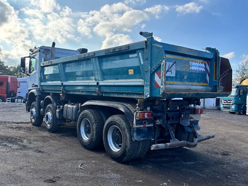 Mercedes-Benz Ostatní (2018) Arocs 3245K 8x4 Bordmatik  - fotka 7 z 16