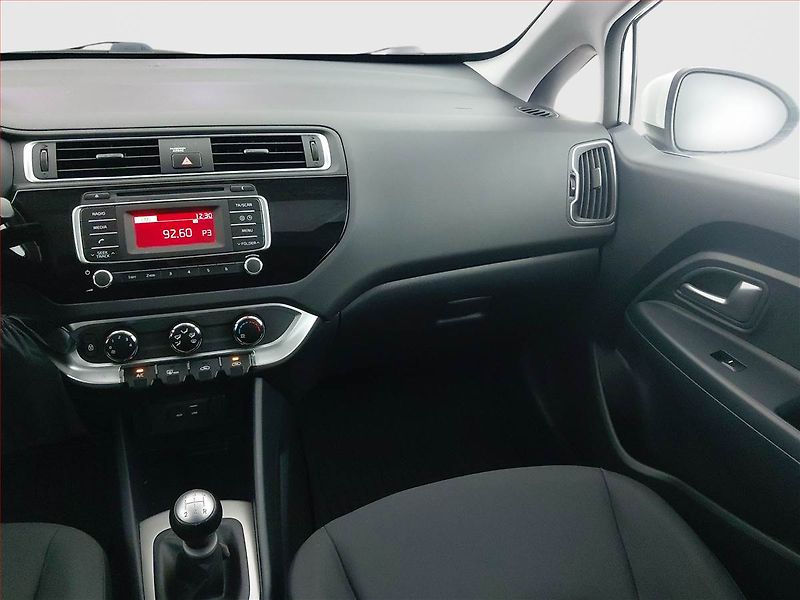 Kia Rio (2016) 1.25 CVVT, Serv.kniha - fotka 7 z 14