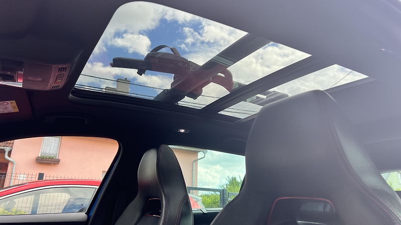 Škoda Kodiaq RS 2.0 bi-tdi, 7 míst - fotka 14 z 14
