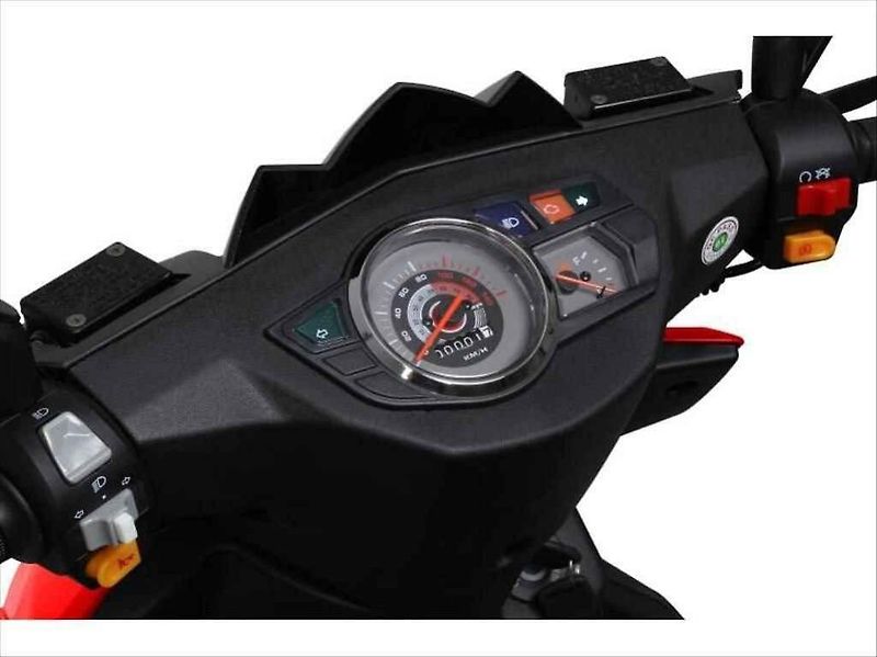 Skútr Kymco Agility City 125i.
