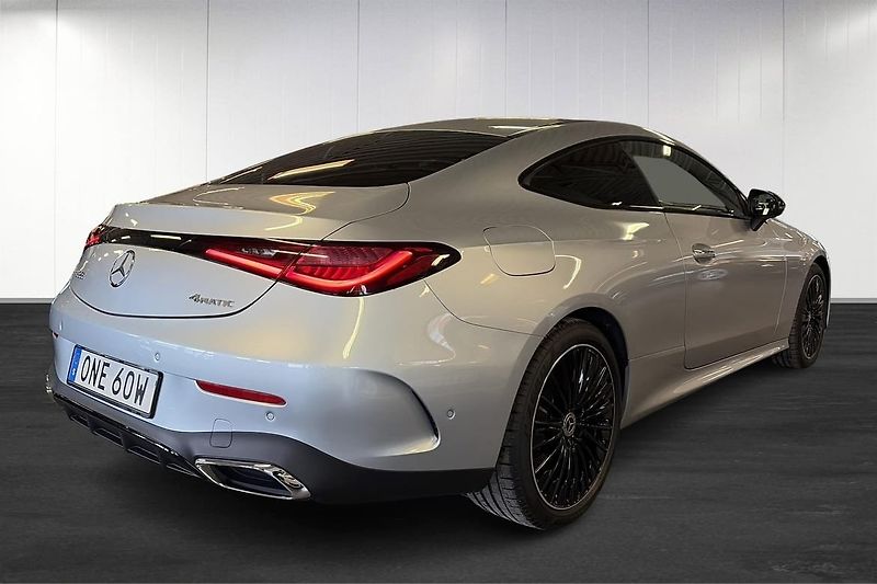 Mercedes-Benz CLE 300 4M AMG Pano Burm 360 DIGI - fotka 6 z 21