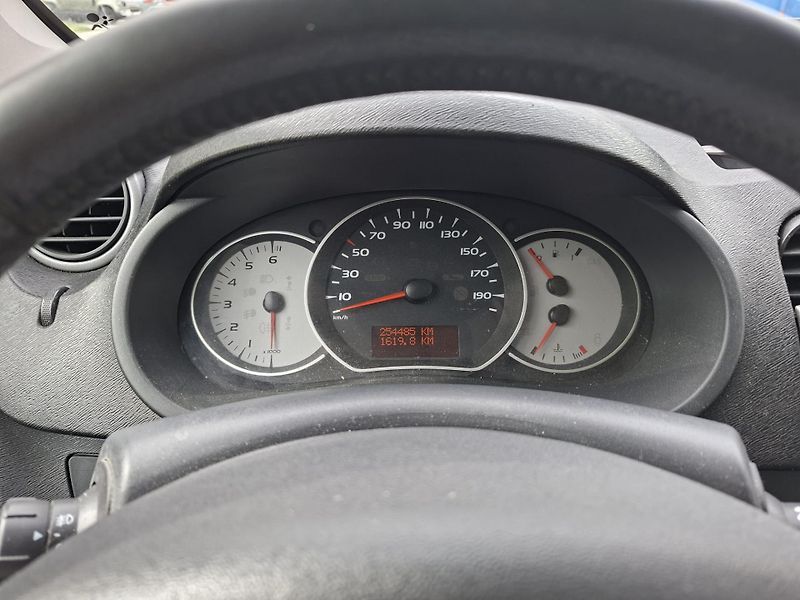 Renault Kangoo (2013) - fotka 2 z 10