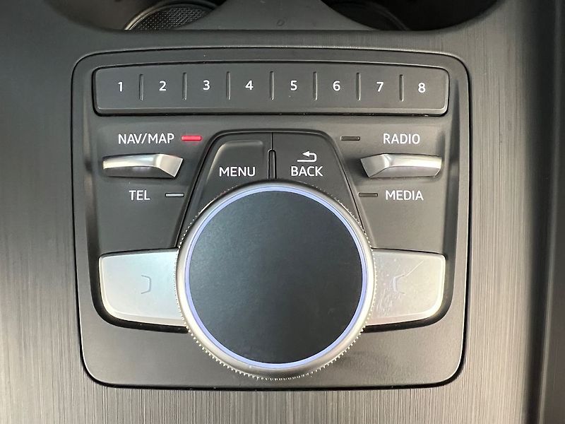 Audi A4 Allroad 2.0TDI QUATTRO, WEBASTO - fotka 20 z 26