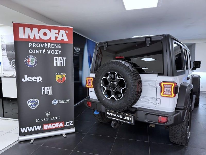 Jeep Wrangler (2022) Unlimited 2.0T 4xe PHEV AT8 Ru - fotka 7 z 22