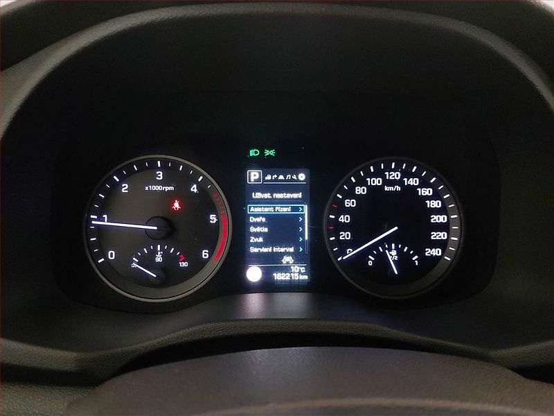 Hyundai Tucson (2017) Premium 1.7 CRDi, Automat - fotka 10 z 21