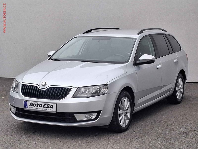 Škoda Octavia (2016) 1.6TDi, ČR, AC, výhřev sed - fotka 3 z 14
