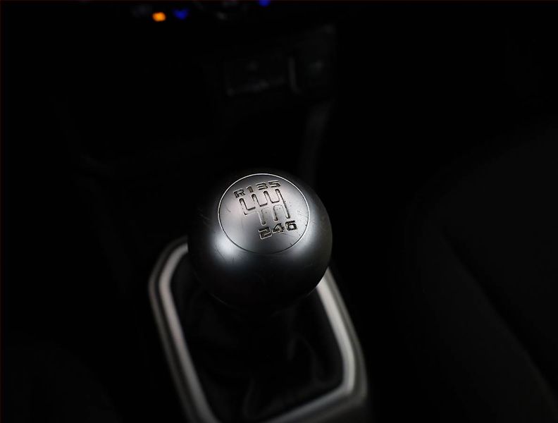 Jeep Renegade (2020) 1.0 T-GDI, Tempomat - fotka 15 z 19