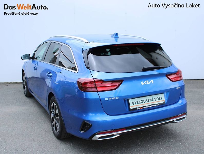 Kia Ceed (2022) PHEV 1.6 GDI  Premium 104kW - fotka 27 z 35