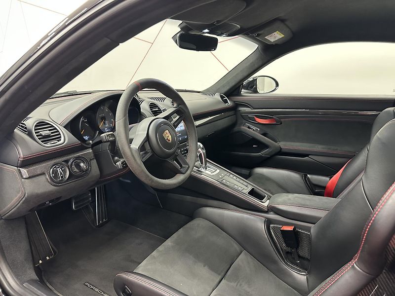 Porsche 718 (2023) Cayman GT4 Facelift*BOSE*LED - fotka 8 z 13