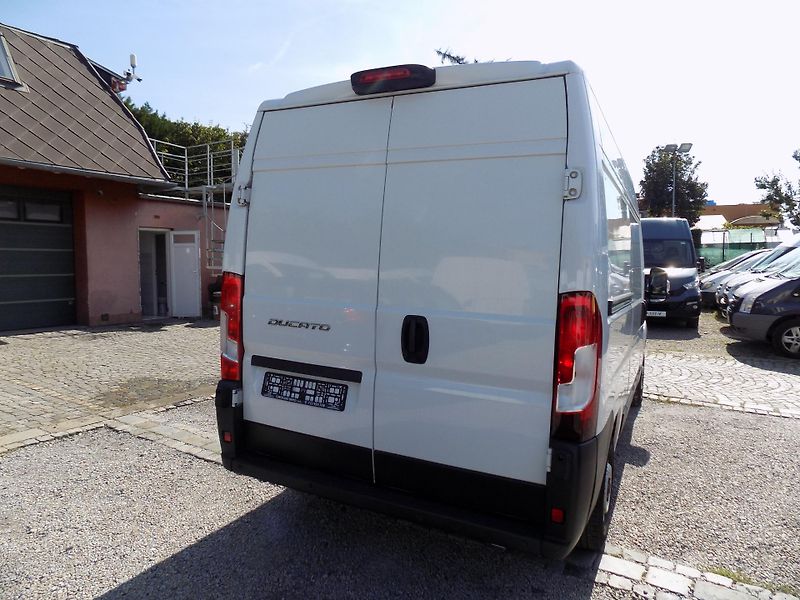 Fiat Ducato 2,3 JTD 88 KW L2H2 KLIMA, NAVI - fotka 10 z 37