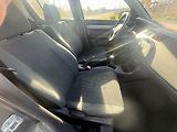 Suzuki Swift 1,3 D - náhled 11