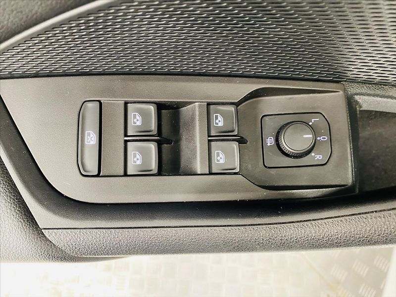 Škoda Octavia 2,0 TDI 85 kW Ambition - fotka 12 z 26