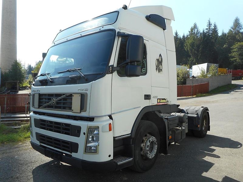 Volvo (2005) FM 12/420 manual - fotka 1 z 15