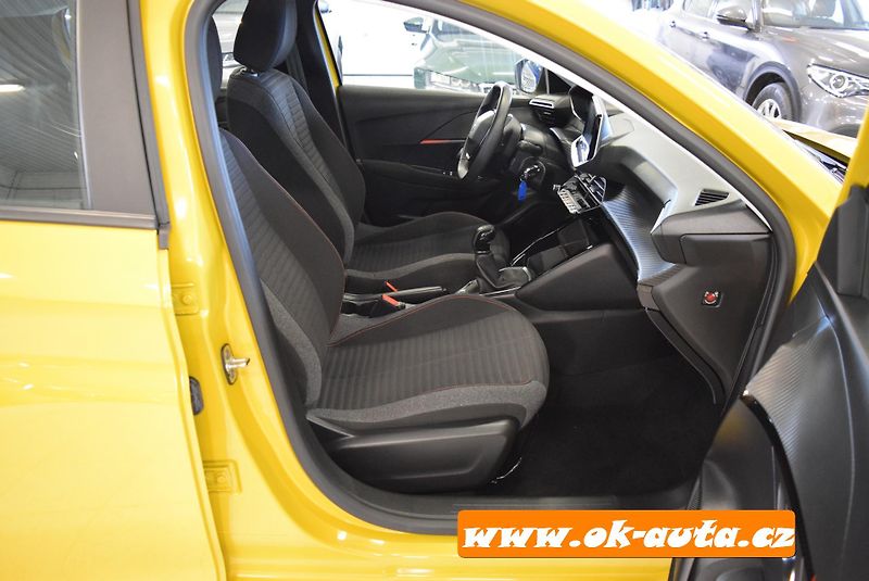 Peugeot 208 1.2 PT 35 000 KM 2023-DPH - fotka 15 z 48