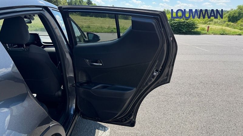 Toyota C-HR 1.8L HEV CVT  Style - fotka 17 z 21