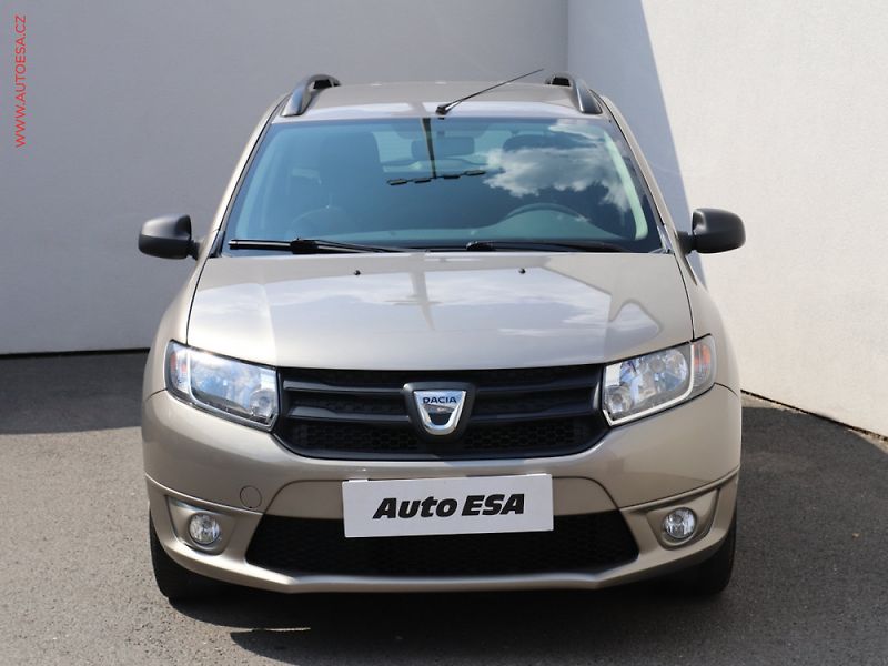 Dacia Logan (2014) 1.1i - fotka 2 z 3