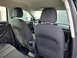 Volkswagen T-Roc (2022) 1.5 TSI DSG Style 110kW ZÁRUKA - náhled 27