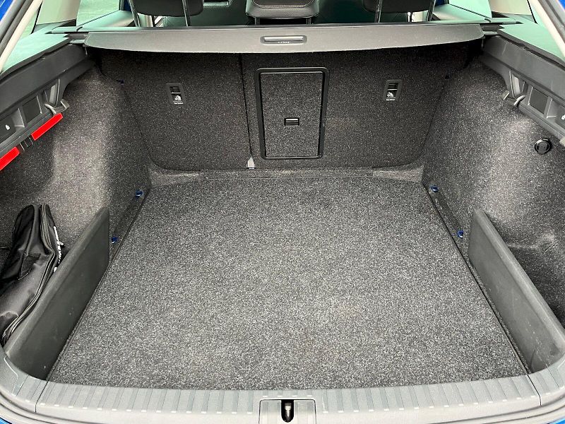 Škoda Octavia (2025) 1.5 TSI 110kW MHEV Top Selecti - fotka 18 z 26