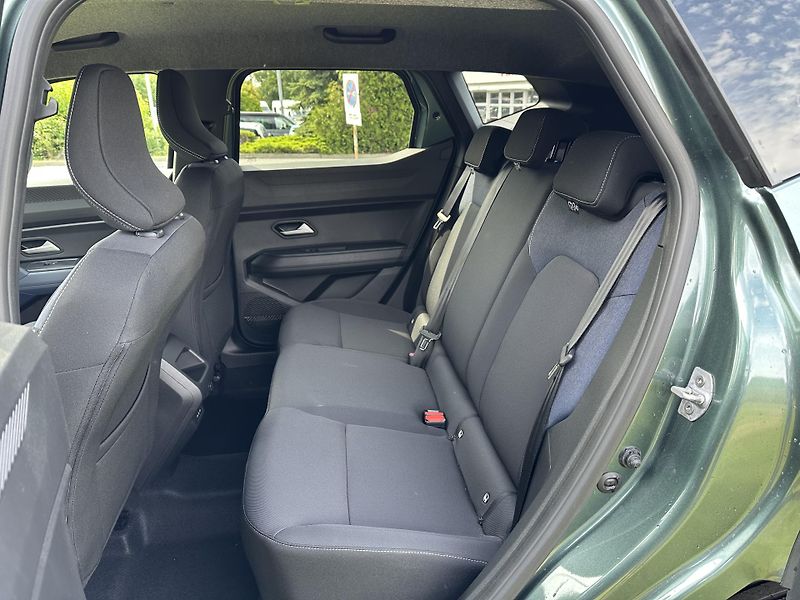 Dacia Duster (2026) Journey Eco-G 120 - fotka 24 z 32