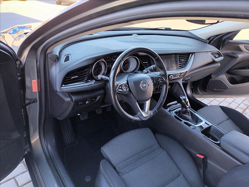 Opel Insignia 1,6 CDTI,81KW,SERVIS,LED,NAVI, - fotka 15 z 44