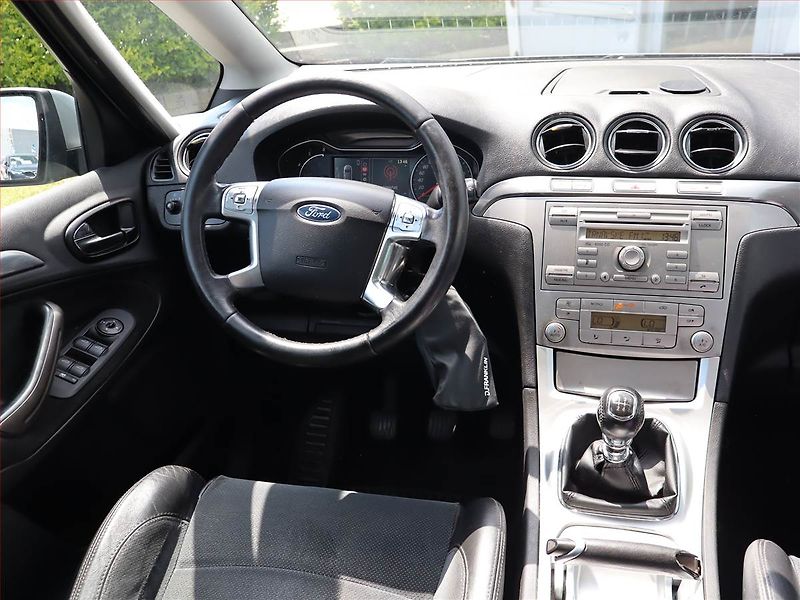 Ford S-MAX (2006) 2.0 TDCi, Park. senzory - fotka 7 z 16