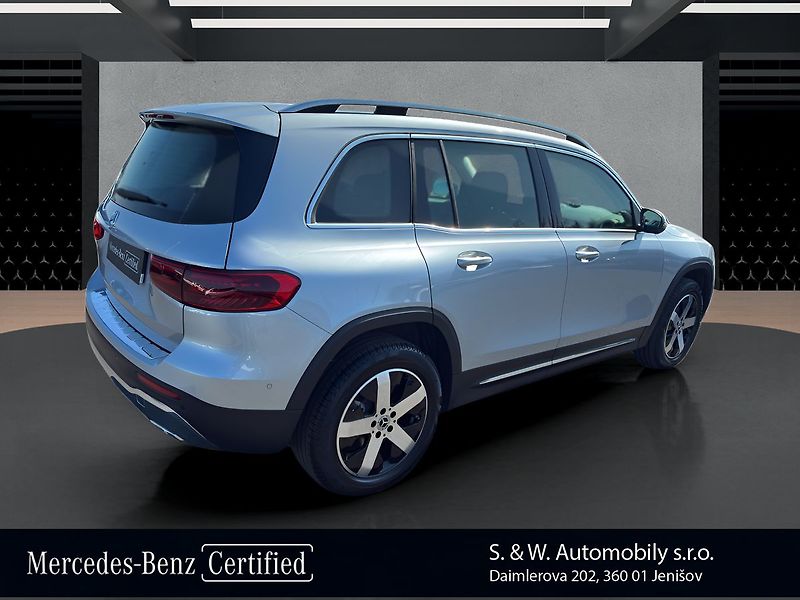Mercedes-Benz GLB 180 d - fotka 5 z 26