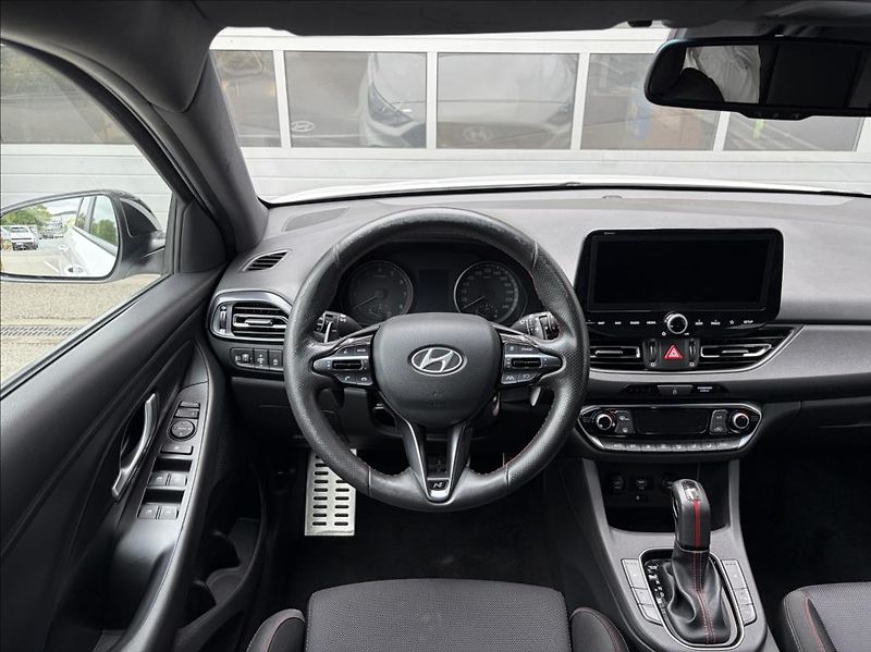 Hyundai i30 1,5 T-GDI DCT  WG N Line Navi - fotka 15 z 26