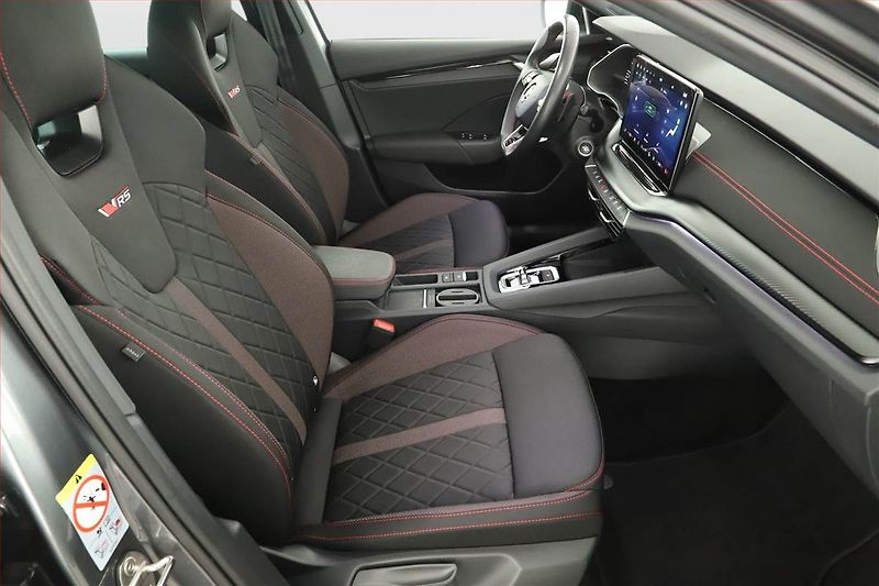 Škoda Octavia (2025) RS 2.0 TSI, RS, Automat - fotka 7 z 18