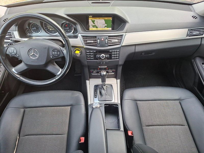 Mercedes-Benz Třídy E (2011) E 250 CDI 150kW 4MATIC - fotka 10 z 41