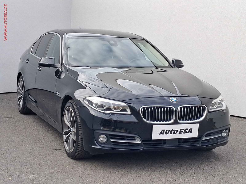 BMW Řada 5 (2014) 3.0D xD, ČR, AT, navi, LED - fotografie inzerátu
