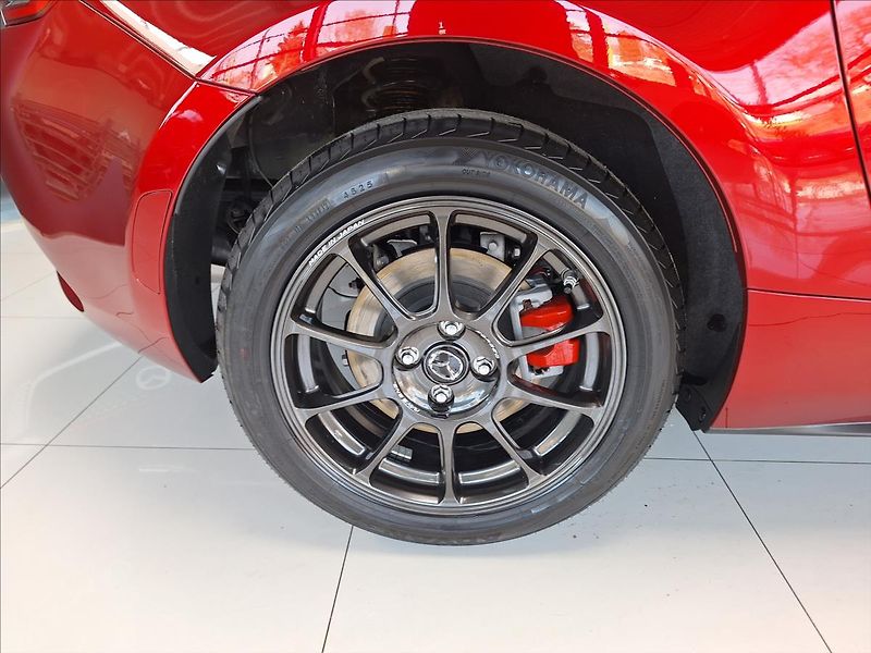 Mazda MX-5 (2026) 1.5 2RF G 132k 6MT RWD Homura - fotka 13 z 13