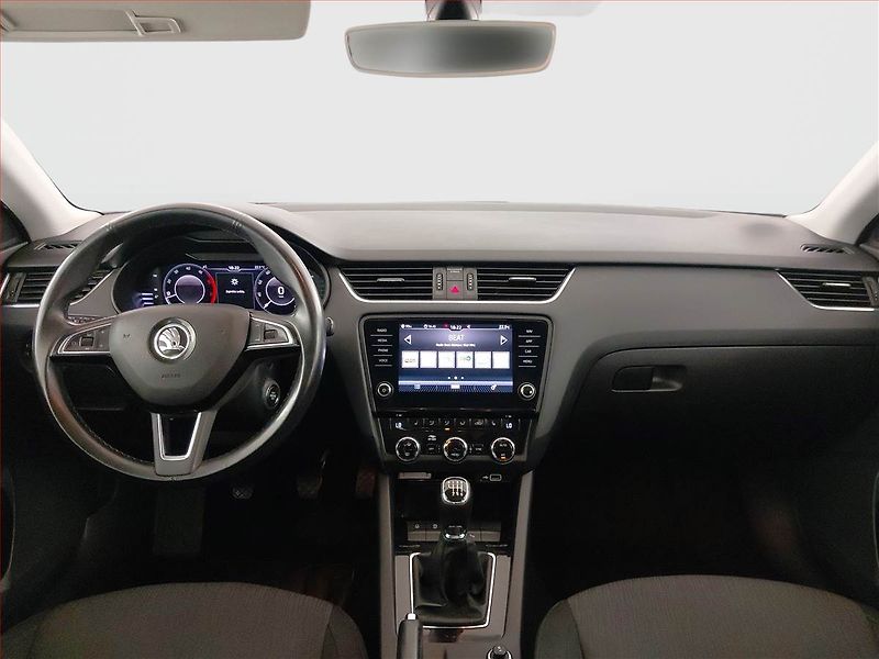 Škoda Octavia (2018) Style 2.0 TDI, Navi, Tempomat - fotka 8 z 20