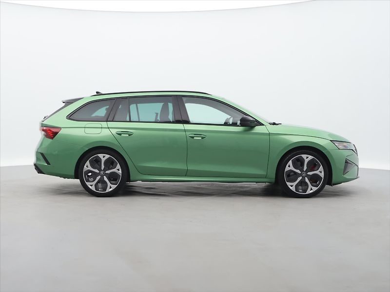 Škoda Octavia 2,0 TSI DSG RS DPH 1.maj CZ - fotka 8 z 34