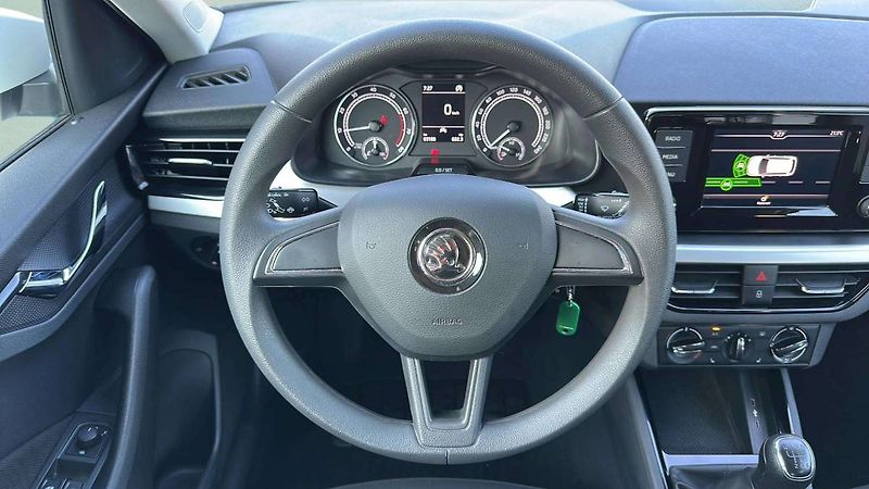 Škoda Kamiq Ambition 1,0 TSI 85kW MT6/6586 - fotka 8 z 24