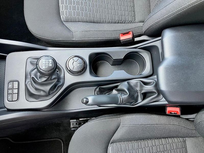 Ford Ranger (2026) XLT, Dvojkabina, 2.0 EcoBlue 1 - fotka 19 z 29