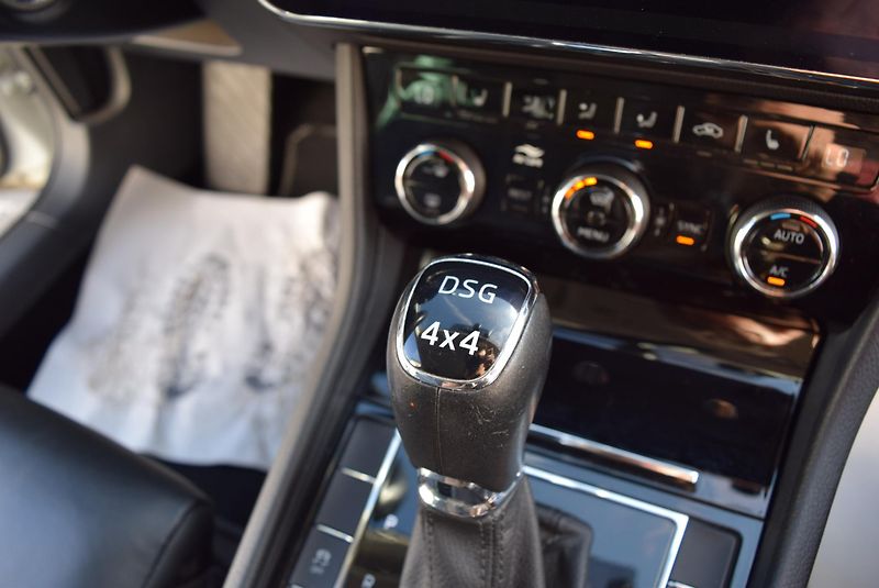 Škoda Superb (2019) 2.0TDI 110kw 4x4 L&K DSG TAŽNÉ - fotka 45 z 50