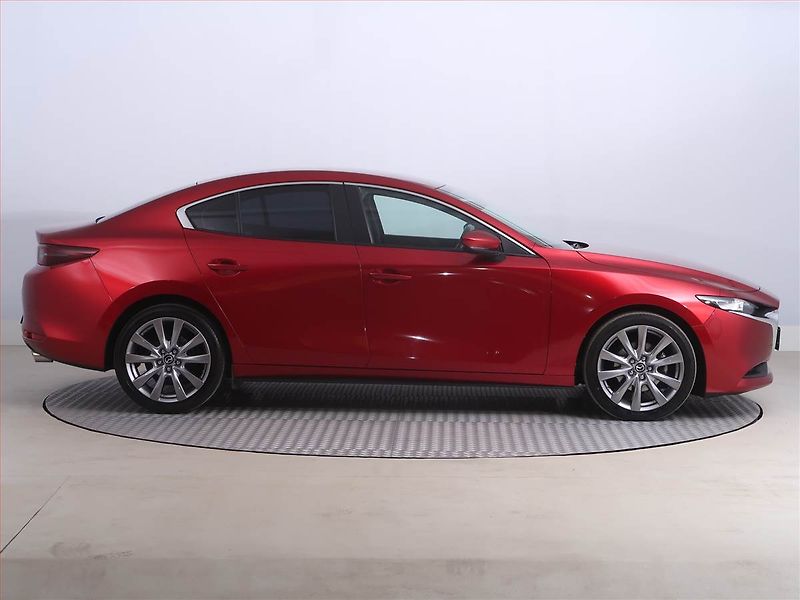 Mazda 3 (2019) 2.0 Skyactiv-G - fotka 6 z 20
