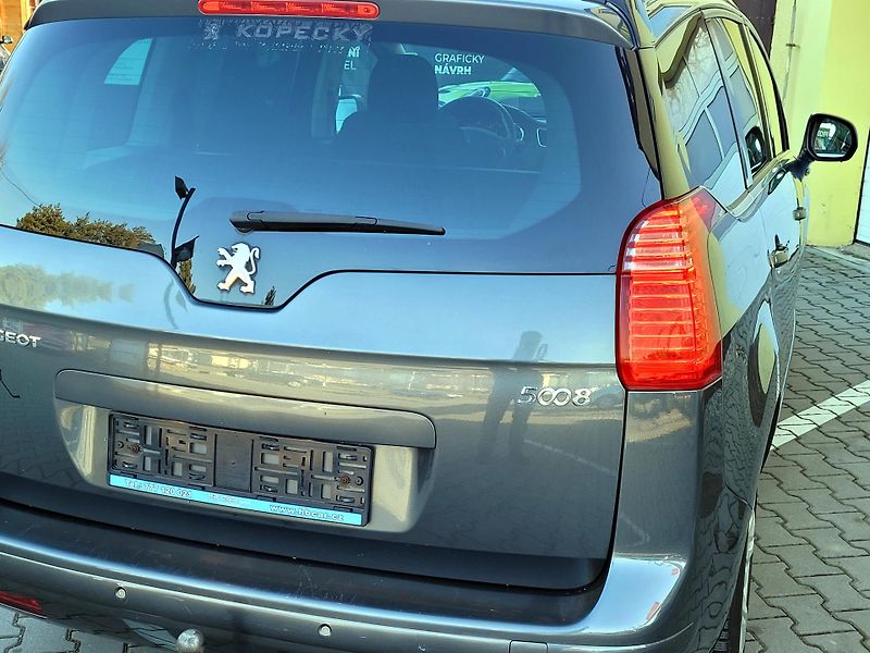 Peugeot 5008 1,6THP SW *DIGIKLIMA* - fotka 11 z 48
